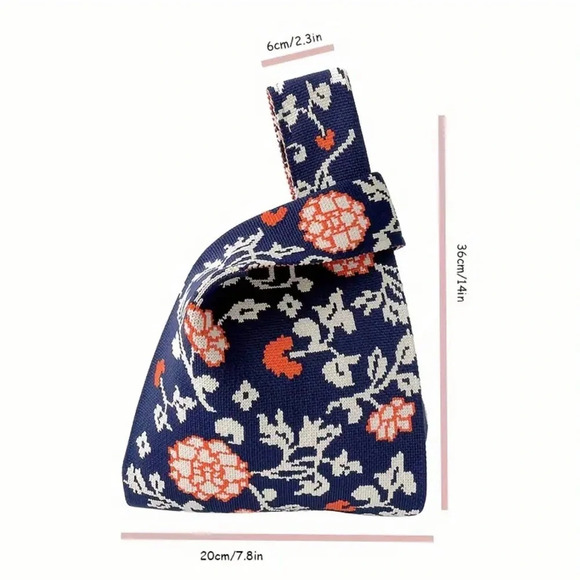 Knitted Flower small Tote Bag - new in package!! - Picture 6 of 6